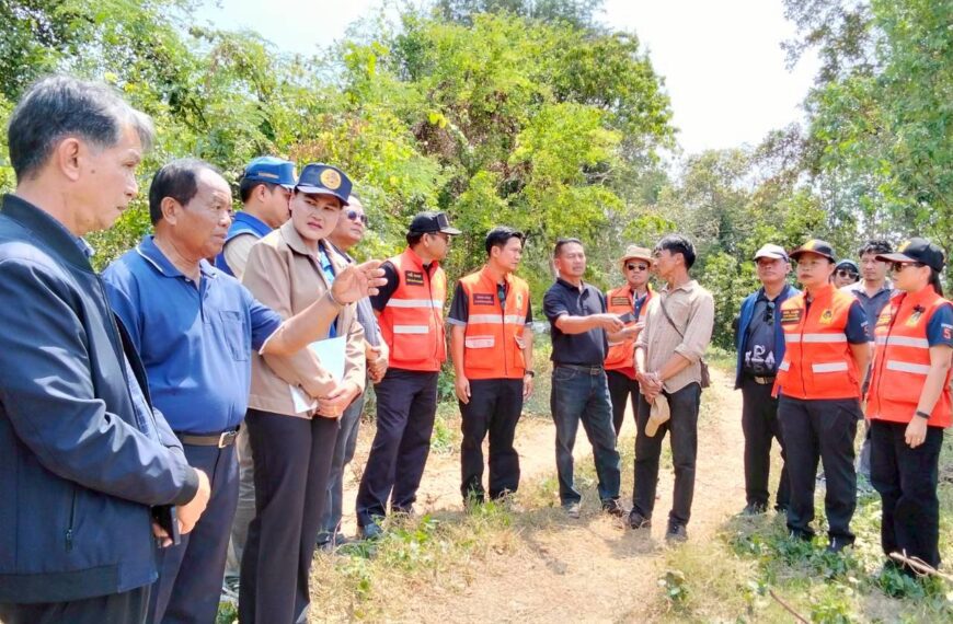 ลงพื้นที่ตรวจสอบข้อเท็จจริง กรณีน้ำมูลกัดเซาะตลิ่ง